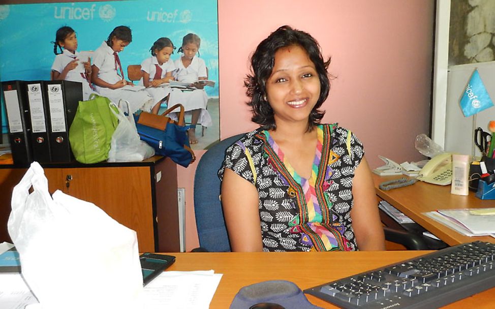 Sri Lanka: UNICEF-Kollegin Luxmy aus der Bildungsabteilung