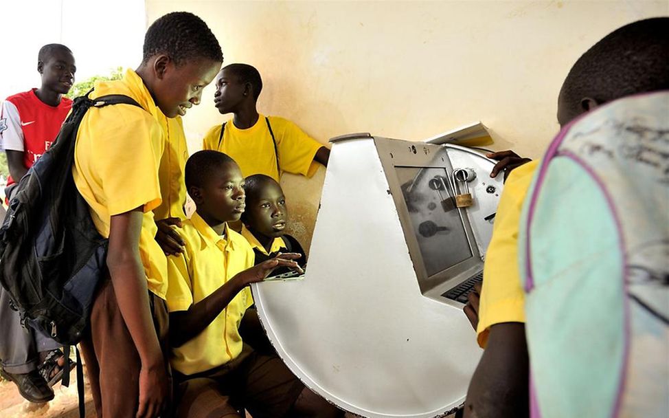 Uganda: Innovativer Solarcomputer